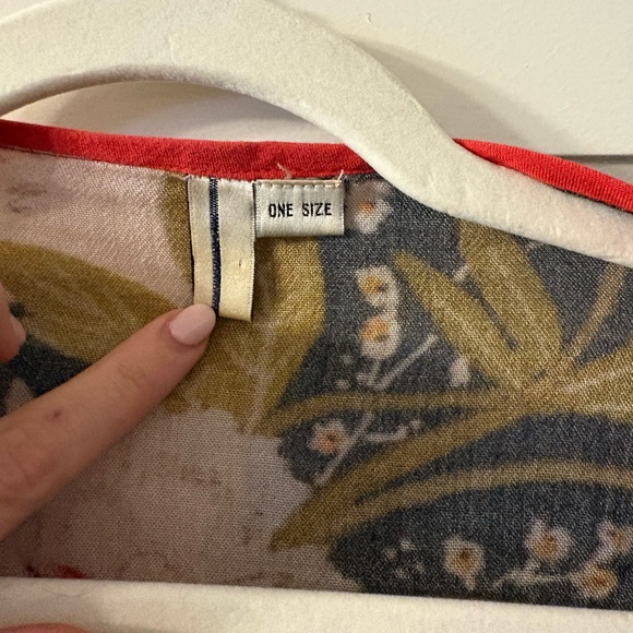 Floral Open-Front Kimono Cardigan - Black, Pink & Olive - Picture 4 of 5